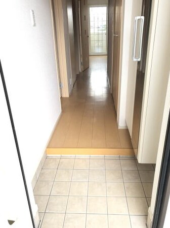 ラ・グラース吹屋町の物件内観写真